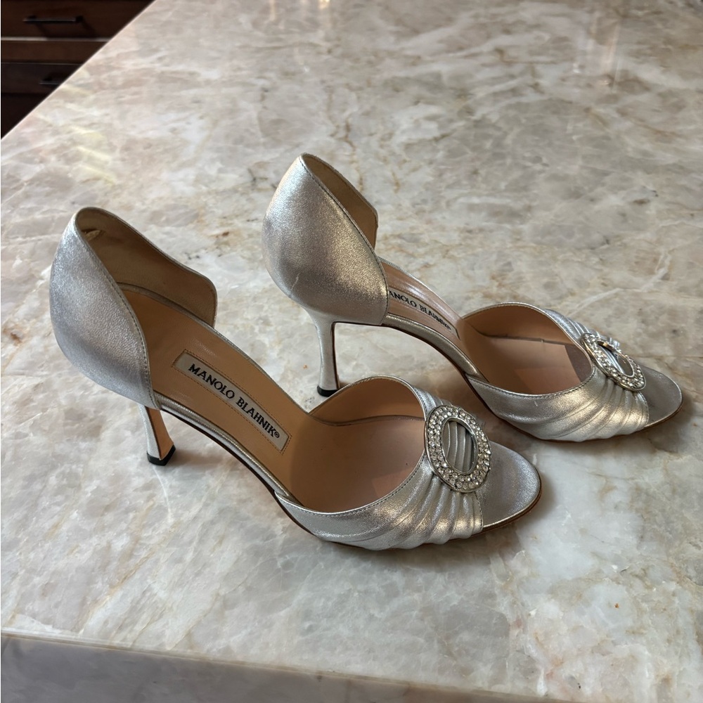 Manolo Blahnik 7.5 D’Orsay Peep Toe Metallic Silver Heels